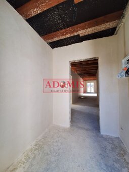 Predám bungalov 160m2 Veľká Ida,kompletné IS, pozemok 573m2, - 20