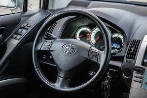 Toyota Corolla Verso 2.0 D - 20