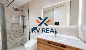 JKV REAL ponúka na predaj NÁDHERNÉ LUXUSNÉ VILKY MEDZI GOLFO - 20