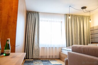 1 - izbový apartmán LISA  v staromeštianskom dome LISABETH R - 20