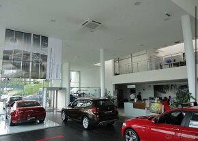 PREDAME SHOWROOM BMW V BB O C.ROZLOHE 6920M2 - 20