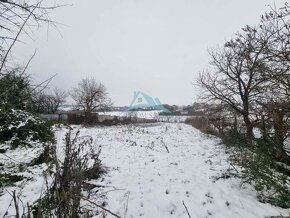 Na predaj rodinný dom s veľkým pozemkom   1988m2 - 20