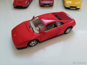 1:24 Bburago 4ks FERRARI modely 80 roky - 20