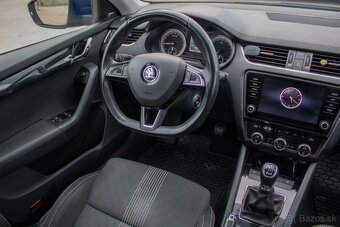 Škoda Octavia Combi 2.0 TDI Style 4x4, nezávislé kúrenie - 20