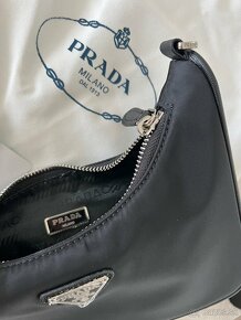 Prada re edition kabelka - 20