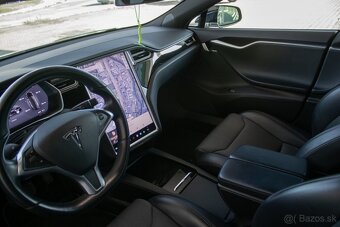 Tesla Model S 75D - 20