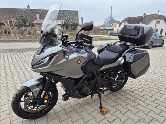 Prodám Honda NT1100 DCT , r. v. 2022, ABS, TC, ČR - 20