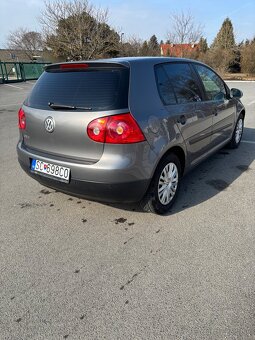 VW Golf 5 - 20