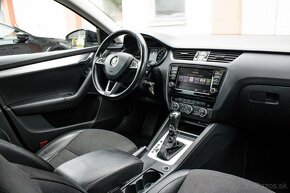 Škoda Octavia Combi 2.0 TDI DSG 110kw - 20