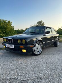 Bmw e30 coupe 318is - 20