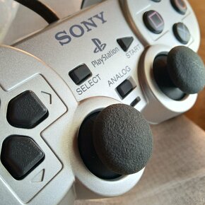 Sony Playstation2 Fat Satin Silver 2 controller pack, NOVÁ - 20