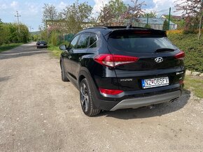 Hyundai Tucson 4x4 benzin 130kW - 20