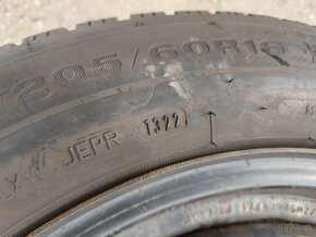 205/60R16 sada zimných pneumatik - 20