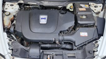 Volvo V50 D4 130 kW - 20