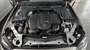 Mercedes-Benz E trieda Sedan 300 de 4MATIC AMG - 20