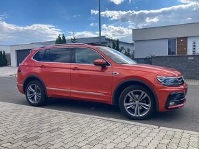 Tiguan Allspace 4x4 R-Line Habanero Virtual Pano ODPOČET DPH - 20