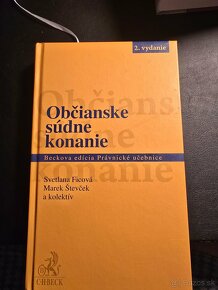 Učebnice na VŠ právnickej fakulty - 20