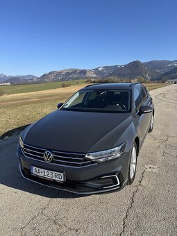 VW Passat GTE 1,4 TSI Plug-In Hybrid - 20