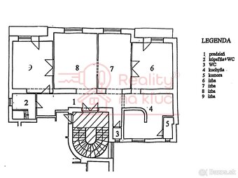 Na predaj 4-izbový byt s parkovacím miestom v centre mesta - 20