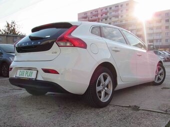 Volvo V40 D2 Kinetic - 20