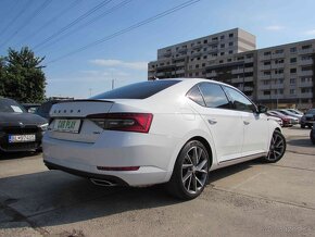 Škoda Superb 2.0 TSI Sportline 4x4 DSG - 20