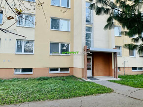Predaj 3-izbový byt 76 m2, loggia, Starozagorská ul. - 20