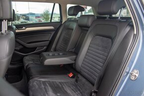 Volkswagen Passat Variant 2.0 TDI Highline DSG - 20