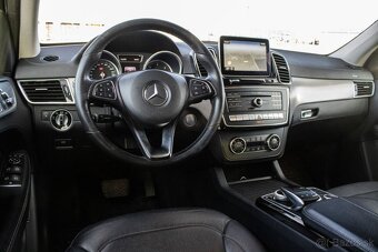 Mercedes-Benz GLE SUV 350d 4matic A/T 9 - 20