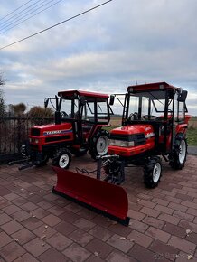 Japonský traktor YANMAR F18D Diesel motor 3 válec, 18HP - 20