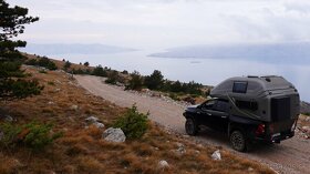 Toyota Hilux - obytná nadstavba - 20