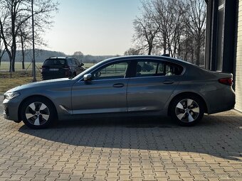 BMW 520d xDrive Individual, Masaz, Ventilacia, H&K, Laser - 20