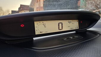 Citroen C4  1.6 i - 20