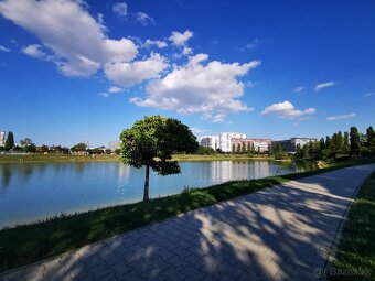 PREDAJ 3 IZBOVÝ BYT BRATISLAVA - PASIENKY BAJKALSKÁ ulica - 20