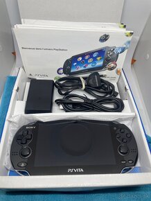 PS VITA PCH-1004 - 20