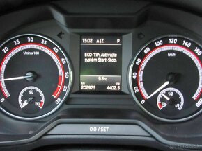 Škoda Octavia Combi 2.0 TDI RS DSG - 20