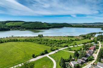 Poschodový rekreačný dom 3 izbový, kompletná rekonštrukcia - 20