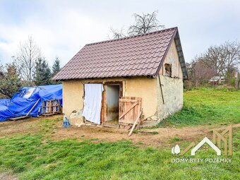 Rodinný dom dom s veľkorysým pozemkom v obci Horný Badín - 20