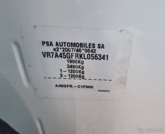 KIA CEED 1.6 CRDI 100KW MANUÁL - 20