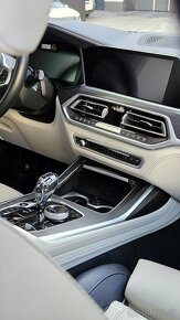 BMW X7 XDrive M50i A/T - 20