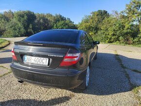 Mercedes Benz Sport Coupe - 20