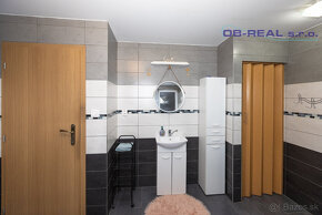 Predaj rekonštr. 4izb RD 189m2, 2xkúpeľňa, pozemok 1295m2 - 20