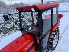 Japonský traktor KUBOTA GL 21 Diesel 3 válec, 21HP - 20