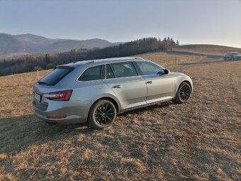 Škoda Superb 2019 webasto ťažne virtual kokpit

 - 20