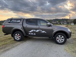 MITSUBISHI L200 2,5DID 131kw kožený paket r.v.2013 - 20