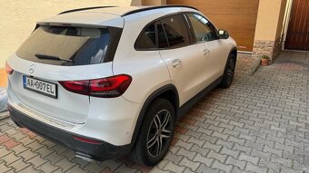 Mercedes benz GLA - 20