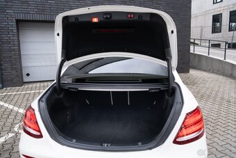 Mercedes-Benz E 350d AIRMATIC - 20