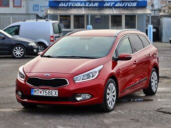 Kia Cee´d 1.6 GDI EX/Gold - 20