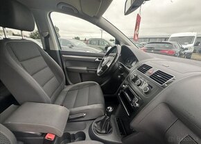 Volkswagen Touran 1,6 TDI 77kW SERVISKA,ROZVODY nafta - 20