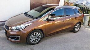 Kia Ceed SW Platinum - 20