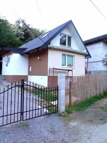 Na predaj rodinný dom vo Vranove nad Topľou - na Hrunku - 20